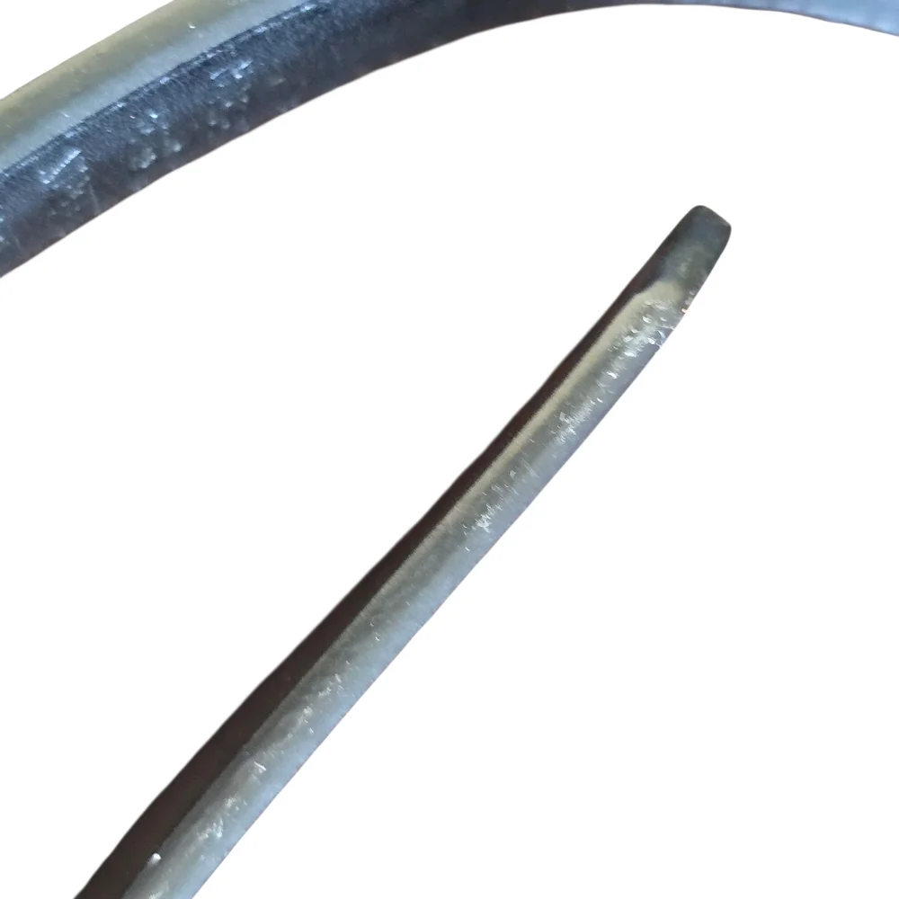 Gucci Interlocking GG Leather Belt Black with Antique Gold Hardware - Picture 8 of 11